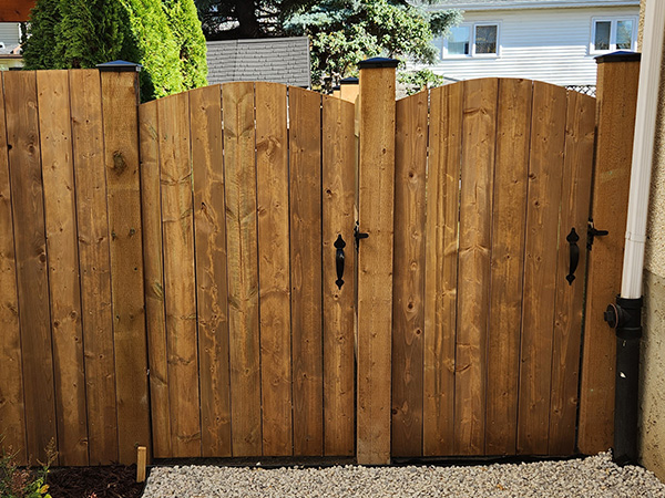 /projects/customfencing_20231009_142618.jpg